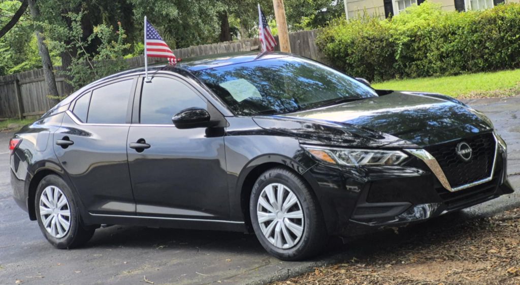 2024 Nissan Sentra S's photo