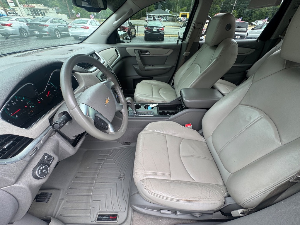 2015 Chevrolet Traverse 2LT - Photo 11