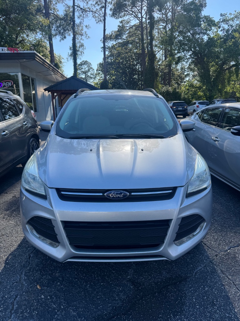 2015 Ford Escape SE's photo